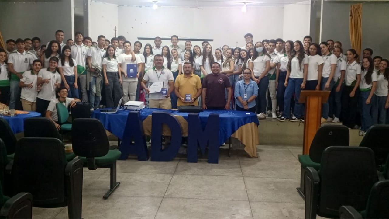 CRA-CE leva programa CRA Itinerante a Lavras da Mangabeira com palestra para estudantes